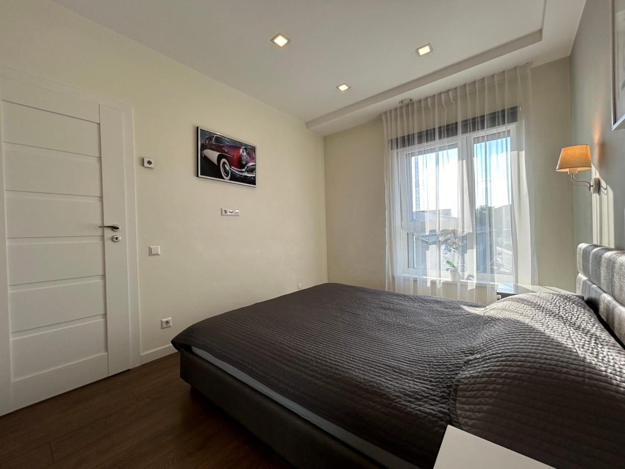 Your Home - Spacious Apartment In City Center, With Balcony & Self Check-In ヴィリニュス エクステリア 写真